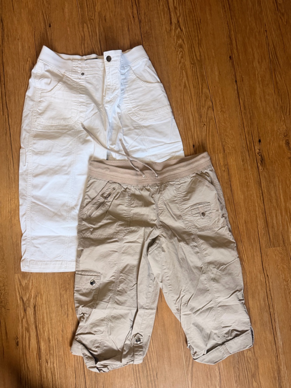2 for 20!!! 2 pairs of Bermuda shorts 1 Lee and 1 style and co!